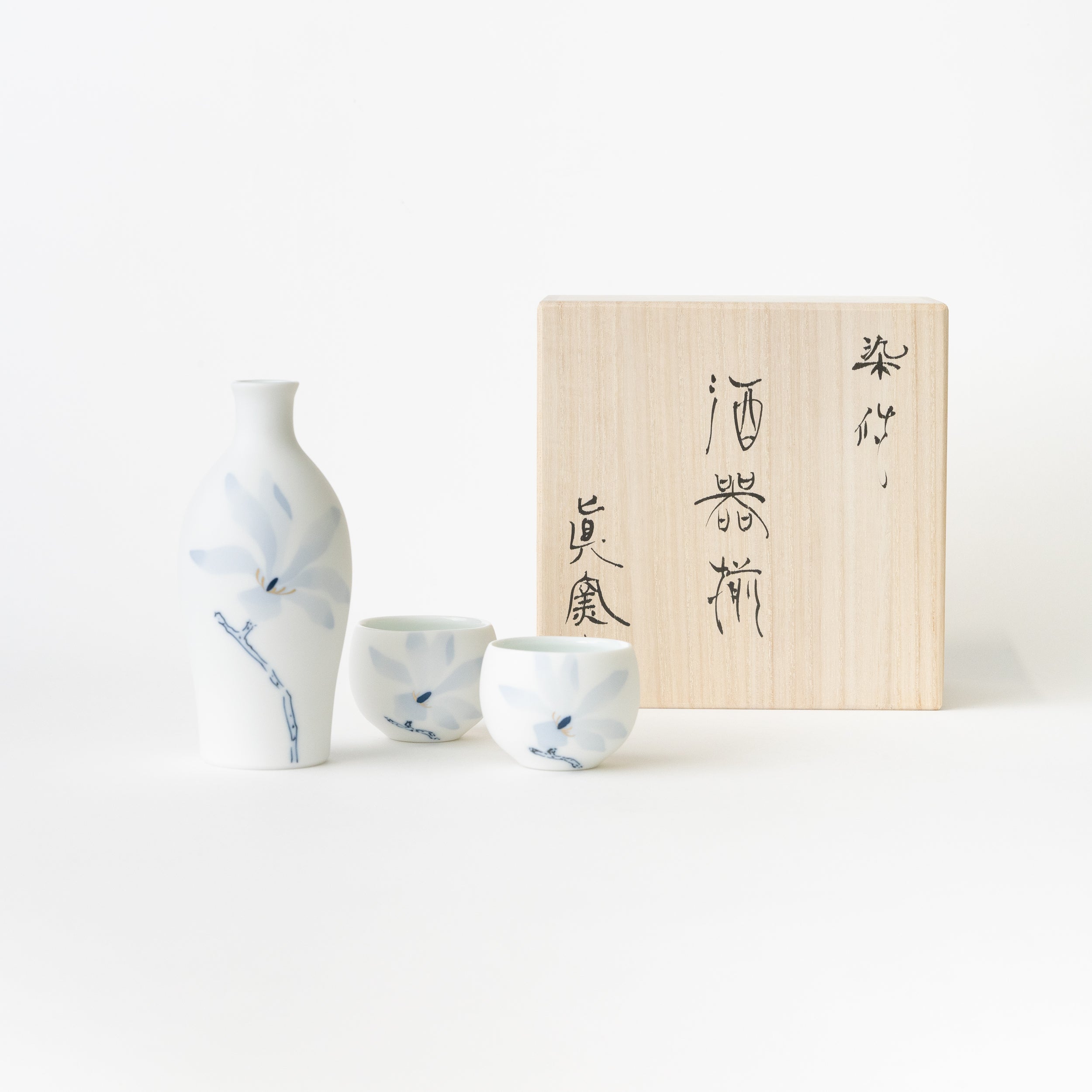 Magnolia Sake Server and Cups Set HULS GALLERY HONG KONG Online Store