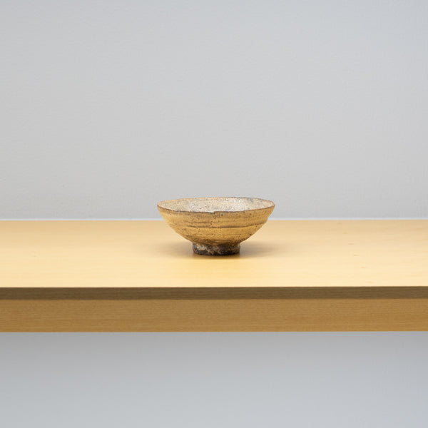 Masahiro Sakakura - Dai-no-tsuchi Sake Cup in Box, Daido-Kohiki Style (White Slip)